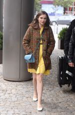 SOPHIE ELLIS BEXTOR at Good Morning TVN in Warsaw 10/15/2016