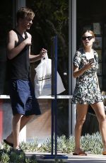 TALLULAH WILLIS Out Shopping in Beverly Hills 09/28/2016