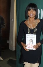 TARAJI P. HENSON at Her Book Signing at Barnes and Noble in New York 10/15/2016