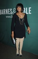 TARAJI P. HENSON at Her Book Signing at Barnes and Noble in New York 10/15/2016