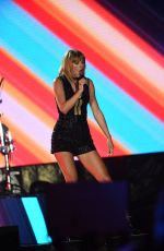 TAYLOR SWIFT Performs at US Grand Prix in Austin 10/22/2016