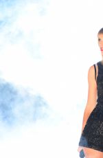 TAYLOR SWIFT Performs at US Grand Prix in Austin 10/22/2016
