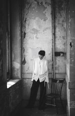 VICTORIA BECKHAM in Vogue Magazine, Australia November 2016