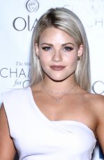 WITNEY CARSON at Skin Cancer Foundation