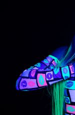WWE - Naomi Feels The Glow Shoot