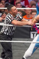 WWE - WWE