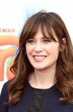 ZOOEY DESCHANEL at 