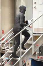 ANNE HATHAWAY on the Set of 