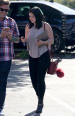 ARIEL WINTER Visits a School to Take a College Classes in Los Angeles 11/09/2016