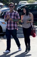 ARIEL WINTER Visits a School to Take a College Classes in Los Angeles 11/09/2016