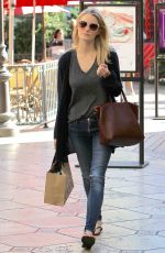 ASHLEY HINSHAW Shopping at The Grove in West Hollywood 11/04/2016