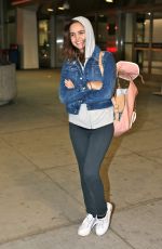 BAILEE MADISON at Toronto Pearson International Airport 11/21/2016