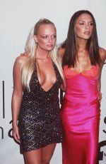 Best from the Past - VICTORIA BECKHAM and EMMA BUNTON at VH1 Vogue Fashion Awards, 10/20/2000