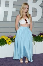 BILLIE LOURD at 2016 Breeders Cup in Arcadia 11/05/2016