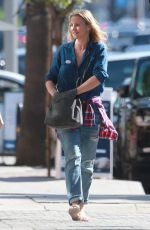 CAMERON DIAZ Out for Breakfast After Voting in Studio City 11/08/2016