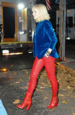 CATE BLANCHETT on the Set of 