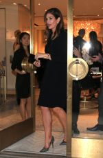 CINDY CRAWFORD Leaves Jimmy Choo in Beverly Hills 11/03/2016