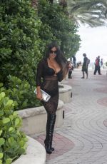 CLAUDIA ROMANI Out and About in Miami 11/20/2016