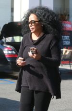 DIANA ROSS Shopping at Bristol Famrs in West Hollywood 11/23/2016