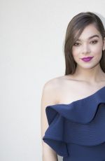 HAILEE STEINFELD at 