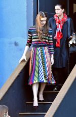 HAILEE STEINFELD Leaves Variety