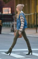 HAILEY BALDWIN Out and About in New York 11/08/2016