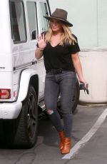 HILARY DUFF Shopping for Pet Supplies in West Hollywood 11/15/2016