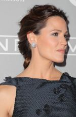 JENNIFER GARNER at 5th Annual baby2baby Gala in Culver City 11/12/2016