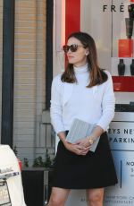 JENNIFER GARNER at Barney