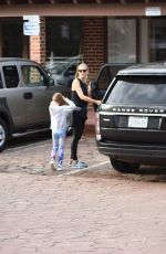 JENNIFER GARNER at Mornig Workout in Los Angeles 11/21/2016