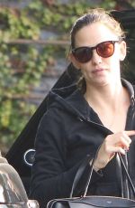 JENNIFER GARNER Heading to a Gym in Los Angeles 11/13/2016