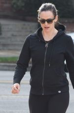 JENNIFER GARNER Out for Morning Coffee in Los Angeles 11/26/2016