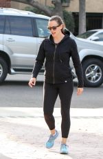 JENNIFER GARNER Out for Morning Coffee in Los Angeles 11/26/2016