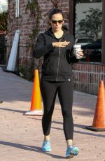 JENNIFER GARNER Out for Morning Coffee in Los Angeles 11/26/2016