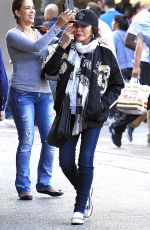 JOAN COLLINS Shoping at The Grove in Los Angeles 11/23/2016