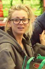 KALEY CUOCO Shopping for Groceries in Encino 11/20/2016