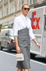 KARLIE KLOSS Out and About in Manhattan 11/2/2016