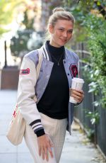 KARLIE KLOSS Out Shopping in New York 11/08/2016