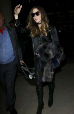 KATE BECKINSALE at Los Angeles Intenational Airport 11/23/2016