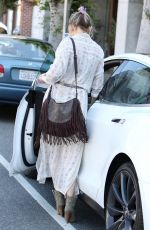 KATE HUDSON, GOLDIE HAWN and Kurt Russell at Early World Restaurant in Brentwood 11/25/2016