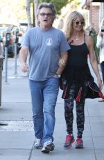 KATE HUDSON, GOLDIE HAWN and Kurt Russell at Early World Restaurant in Brentwood 11/25/2016