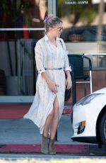 KATE HUDSON Out for Lunch in Los Angeles 11/25/2016
