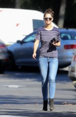 KATIE HOLMES Out for Coffee at Le Pain Quotidian in Westlake Village 11/14/2016