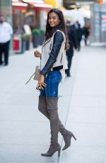 KELLY GALE at Victoria
