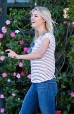 KELLY ROHRBACH Leaves Ivy Restaurant in Beverly Hills 11/12/2016