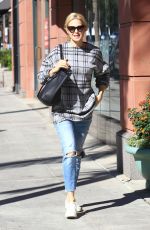 KELLY RUTHERFORS Out and About in Beverly Hills - 11/14/16