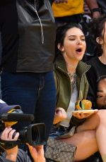 KENDALL JENNER and BELLA HADID at LA Lakers vs Dallas Mavericks Game 11/8/2016