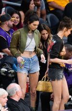 KENDALL JENNER and BELLA HADID at LA Lakers vs Dallas Mavericks Game 11/8/2016