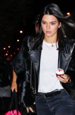 KENDALL JENNER Leaves Victoria