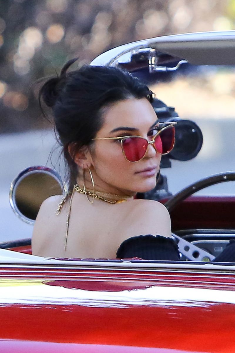 KENDALL JENNER on the Set of a Vogue Interview in Beverly Hills 11/10 ...